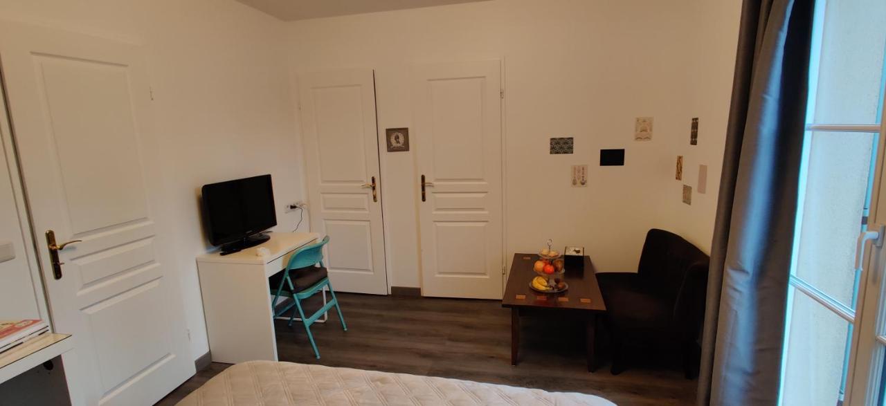 Ocalm Longjumeau Exterior photo